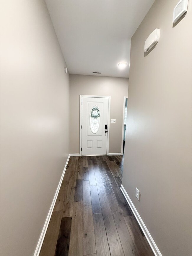 Photo - 1727 Oak Frst Dr