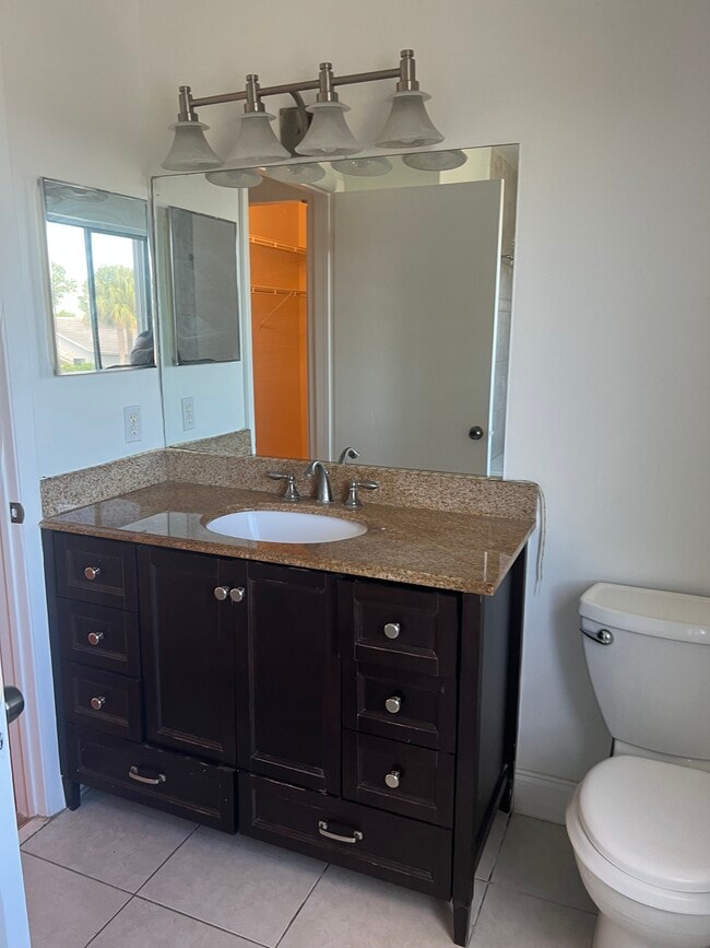 Photo - 5652 Strawberry Lakes Cir