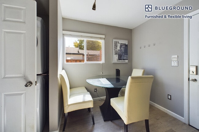 Photo - 532 Hamilton Ave