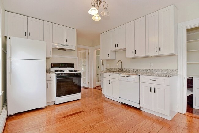 Photo - 71 W Milton St Rental