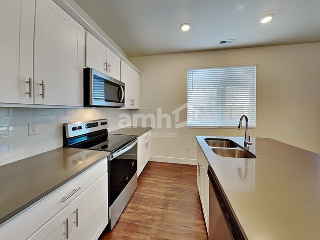 Photo - 11646 Broken Top Dr