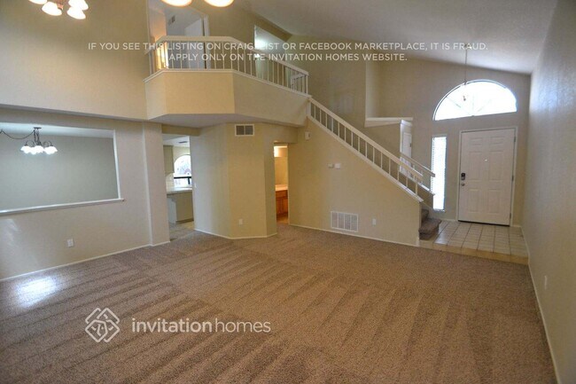 Photo - 3704 Pinehill Way