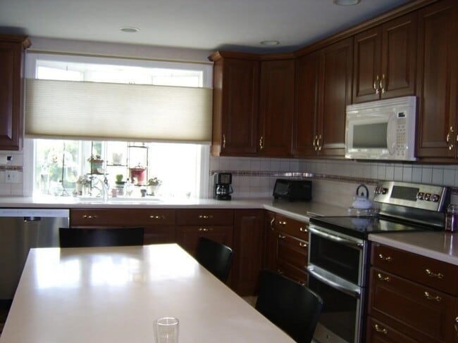 Photo - 16 Houghton St Unit 2