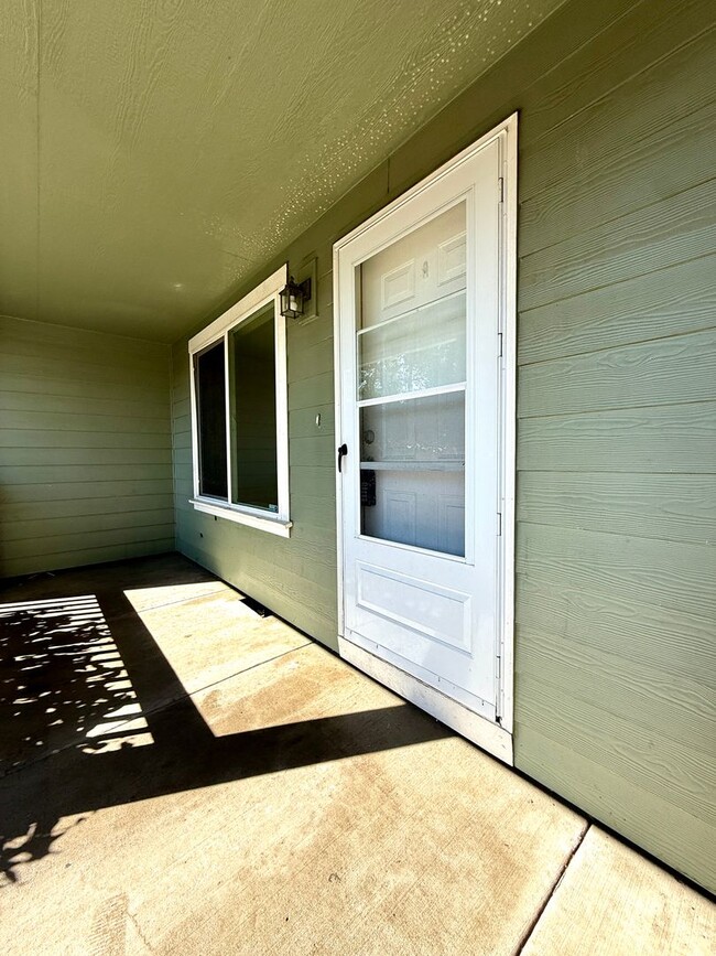 Photo - 6836 SE 76th Ave