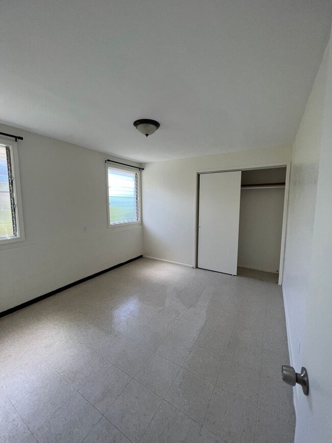 Photo - 2 bedroom 1 bath in Liliha!