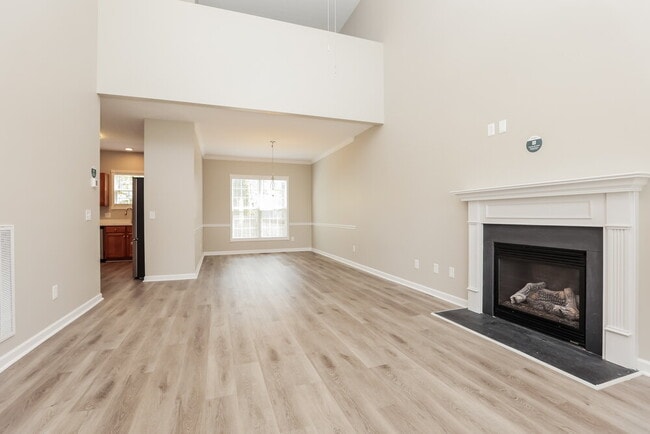 Photo - 100 Oak Meadow Ct