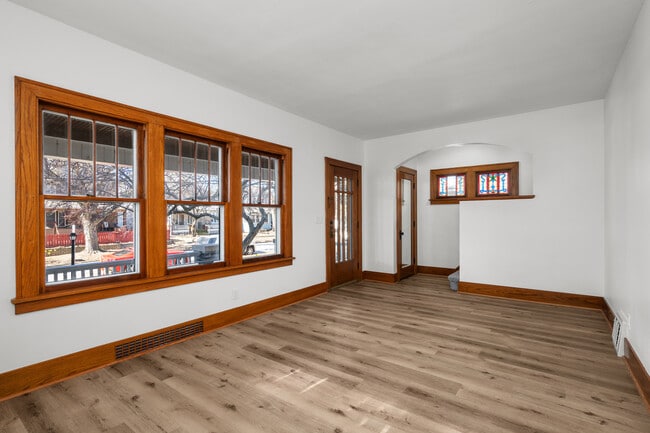 Photo - 1182 25th St