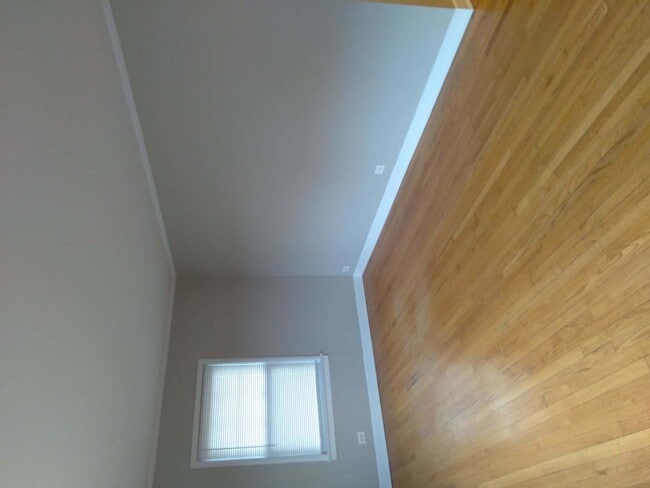 Photo - 837 Mulford St Unit 2