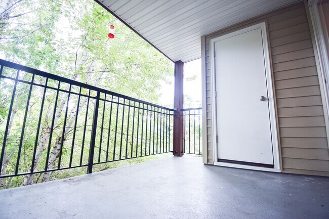 Photo - Beautiful 2 BR 2 BA Condo! Beautifully Updated! W/S/G is included.
