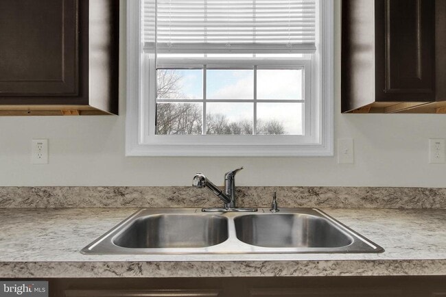 Building Photo - 51 Overlook Dr.