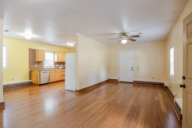 Photo - 2621 State Rd S-21-535