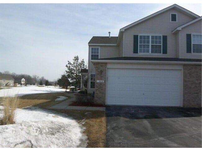 Building Photo - 9012 Garland Ln N