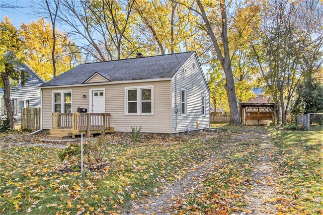 Photo - Newly Remodeled 2bed 1 bath home in Parchment! Ask about our Deposit Free Leasing!!