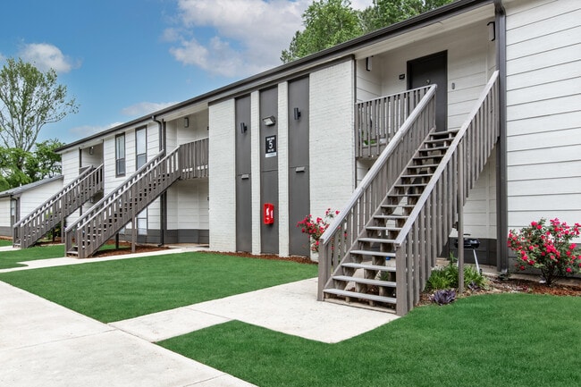 Shelton Park Apartments