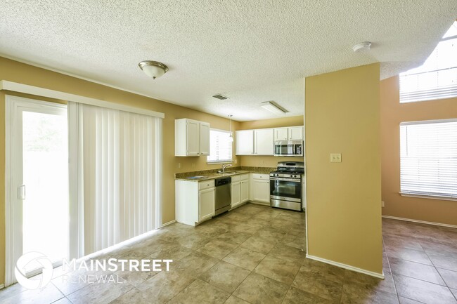 Photo - 7422 Pebblewood