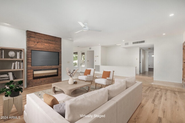 Building Photo - 32015 N 71st St
