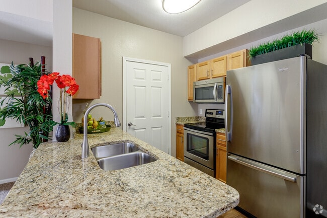 2BR, 2BA - B2