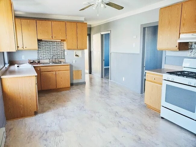 Photo - 193-195 Mt Hope St Unit 3