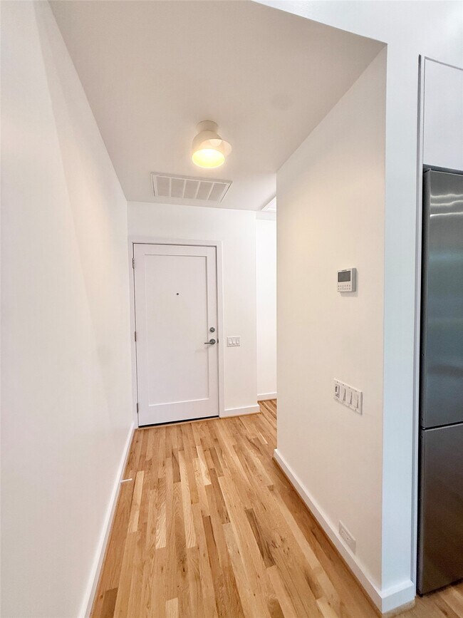 Photo - 1412 Sul Ross St Unit B