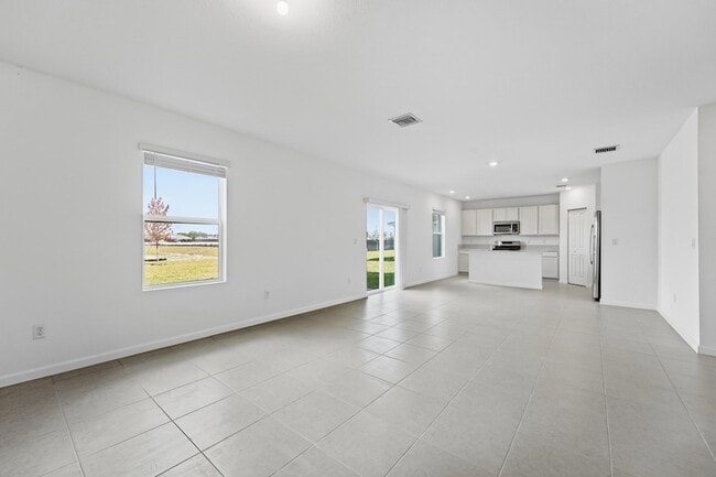 Photo - 10739 NW Moon Rise Ln