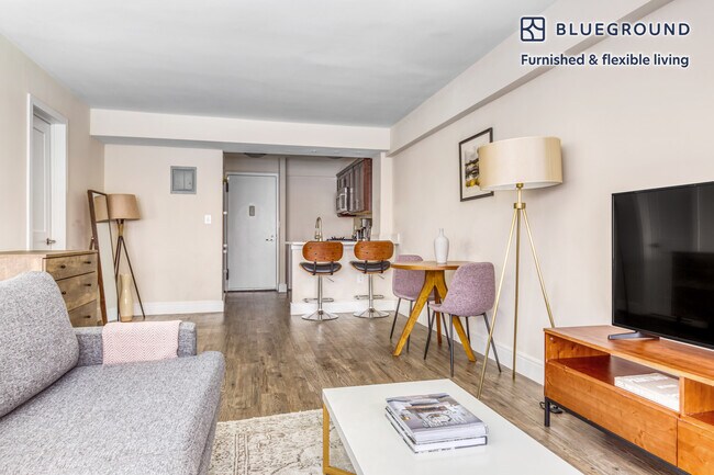 Photo - 225 E 63rd St Unidad SI FL6-ID327