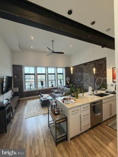 Photo - 620 N Front St Unit 2F