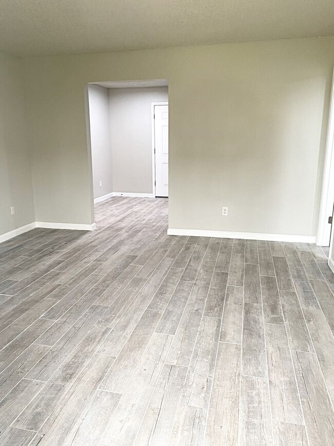 Photo - 5941 B Bedford Dr., Beaumont, TX 77708