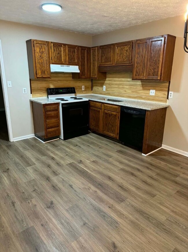 Photo - 5096-5098 Farm Valley Dr Unit 5098