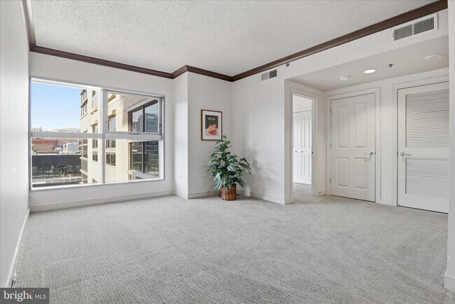 Photo - 777 7th St NW Unit 732