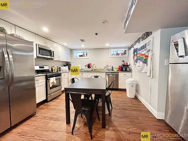 Building Photo - 1017 Tremont St Unit 1 Rental