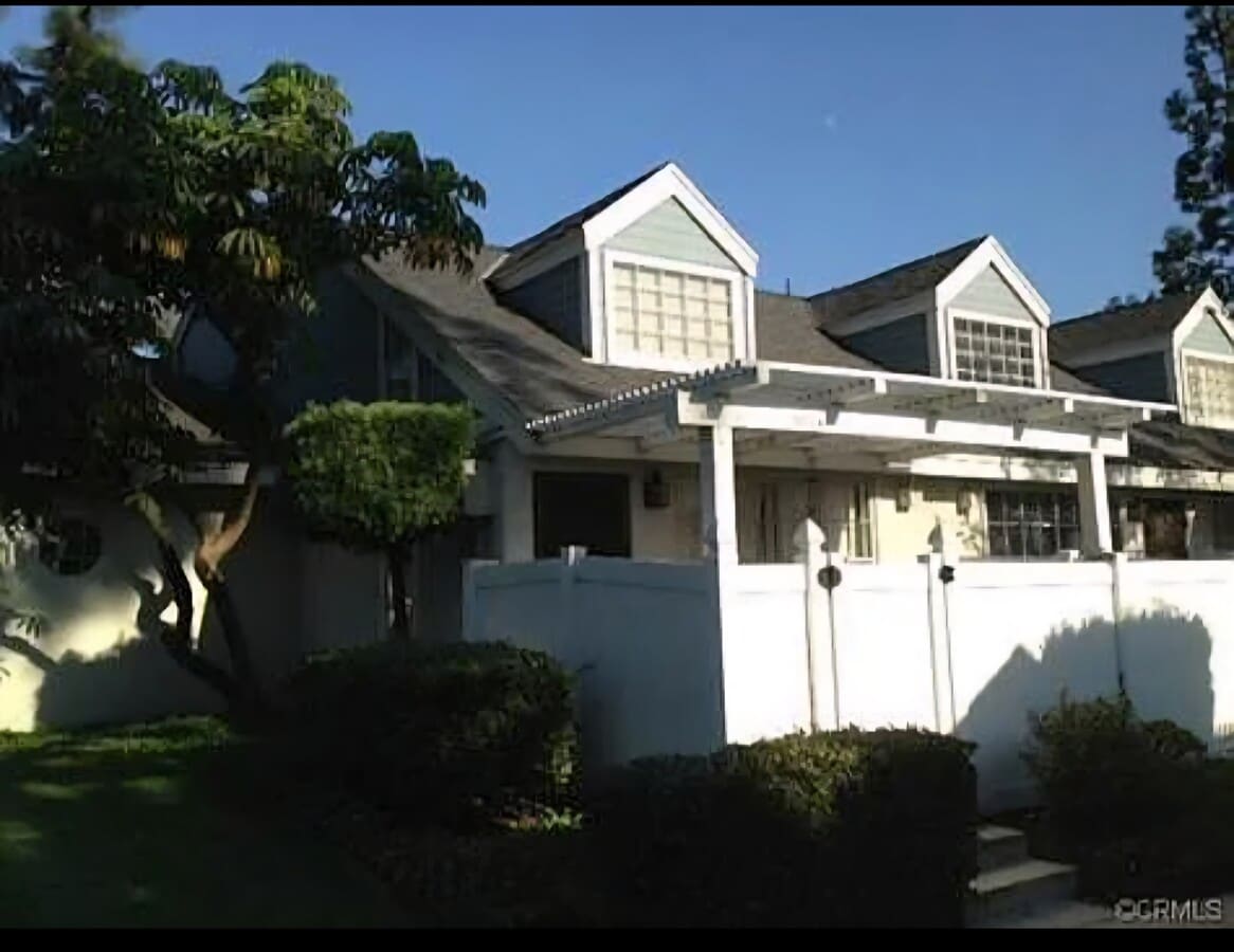 Photo - 804 W Grondahl St