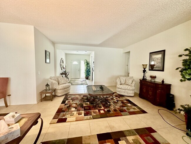 Photo - Large Beautifully Furnished Home in Sun City!