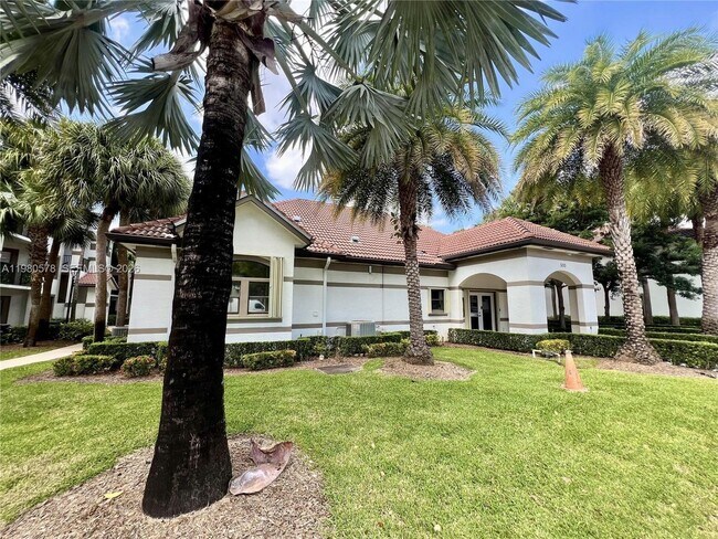 Photo - 640 S Park Rd