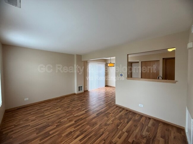 Photo - 782 Symphony Dr
