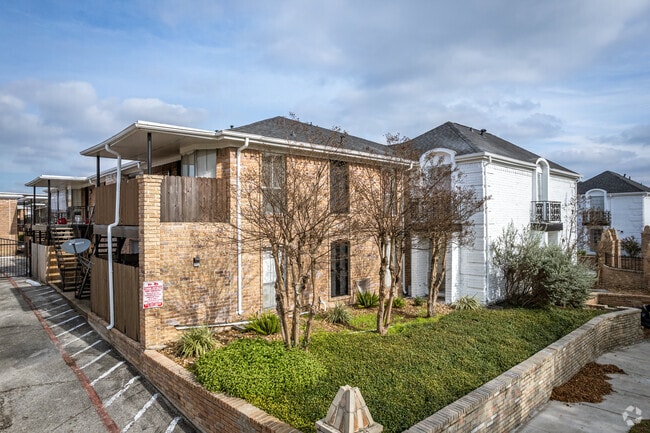 Building Photo - Life at Jackson Square Rental