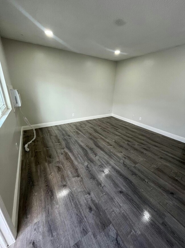 Photo - 13187 Splendora Ave Unit 13185