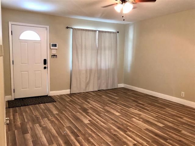 Photo - 2127 E Mitchell St