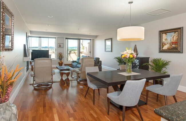 Photo - 1560 Blake St Unit 705