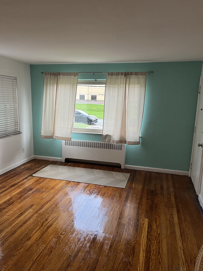 Photo - 4056 Longford Dr Unit #2