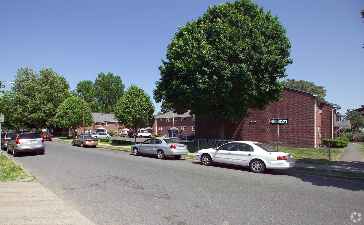 Morgan Manor Apartments - Morgan Manor Apartments
