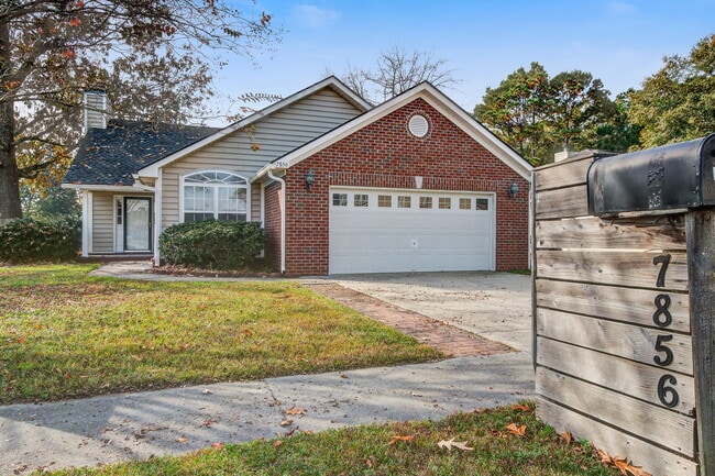 Building Photo - 7856 High Maple Cir