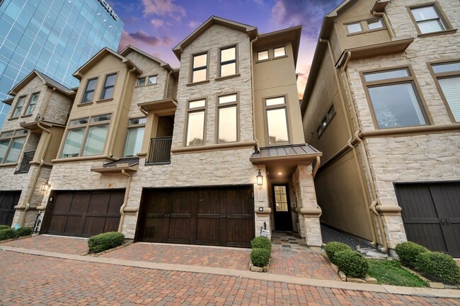 Photo - 12790 Yorkstone Dr