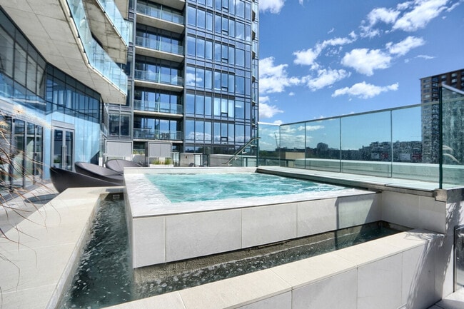 Photo - 1275 Rue de la Montagne Unité SI ID1459286P