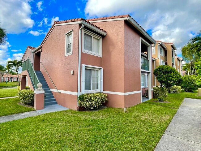 Building Photo - 7912 Sonoma Springs Cir Unit 201