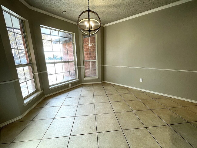 Photo - Large, Recently Remodeled 3/22 Right Across from North Ridge Elementary!