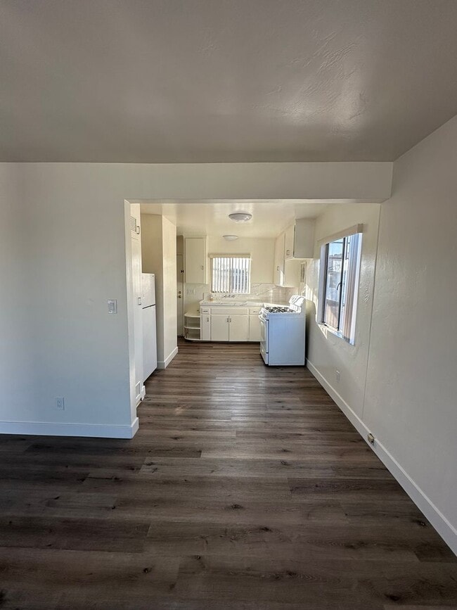 Photo - 4638-40.5 36th St Unit 4640.5