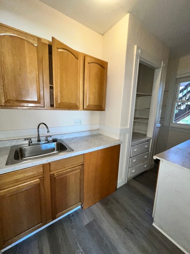 Photo - 27 Denmark St Unit 1