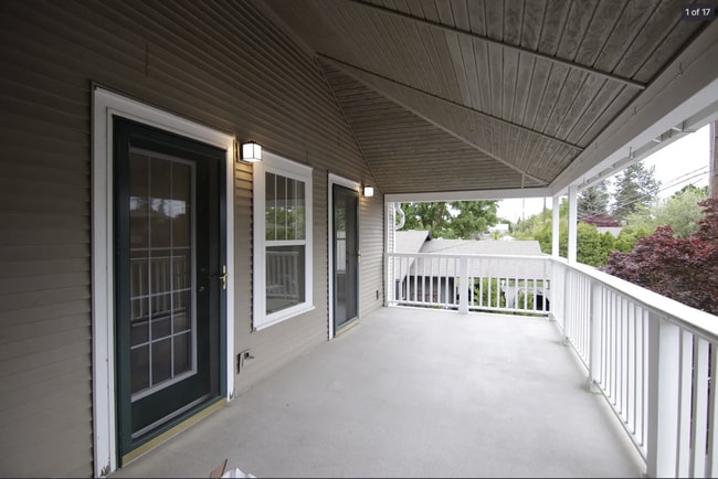 Building Photo - 1126/1128 E 29th Ave Unit 1128 E 29th Ave