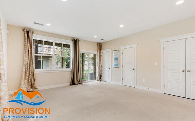 Photo - 7802 Five Oaks Ct