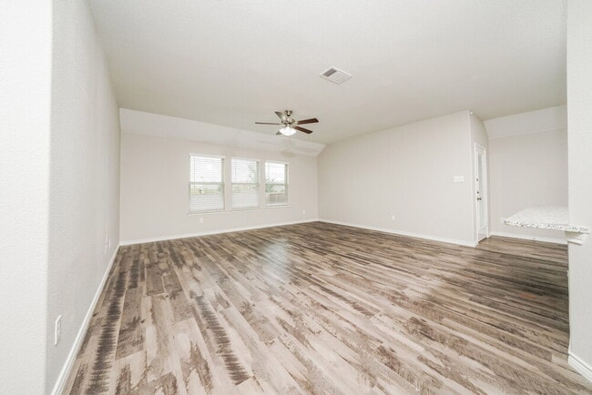 272 Jefferson Ln